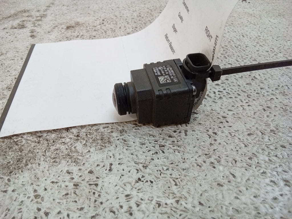 Tailgate 550i (Good) 0263007137 A Camera Pre-Owned Rear OEM View 2018