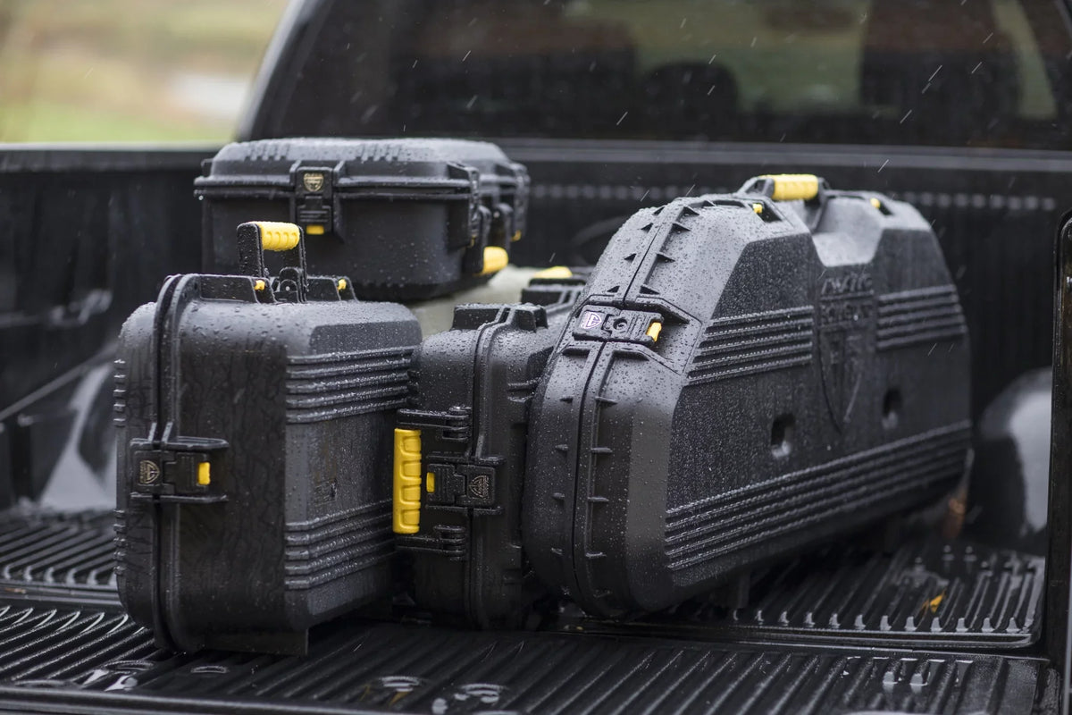 Series Large, Plano Case, Four Pistol Black Protector