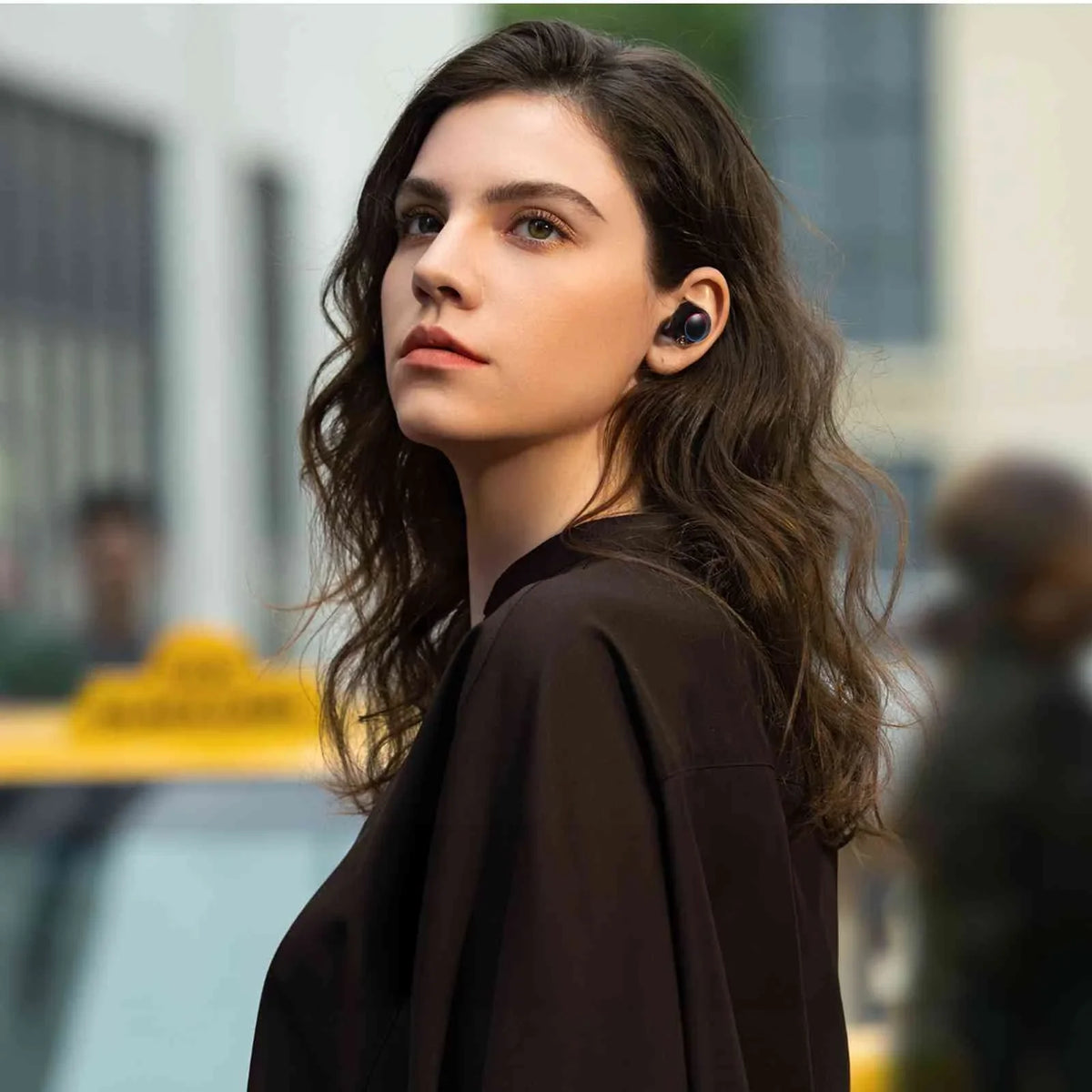 Dual IPX5 Lenovo with True Bluetooth Bluetooth M9 5.2 Wireless Black, Balanced, Tab + Charging Earbuds Bass Connection, UrbanX Boost Resistance, Connect, Case, Water Compatible