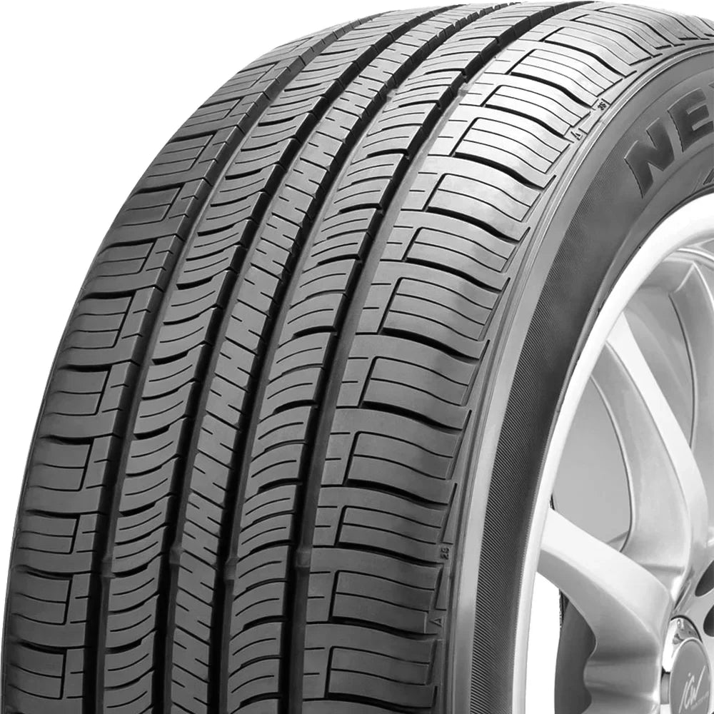 All AH5 Nexen 225/50R17 Passenger 94T N'Priz Season Tire