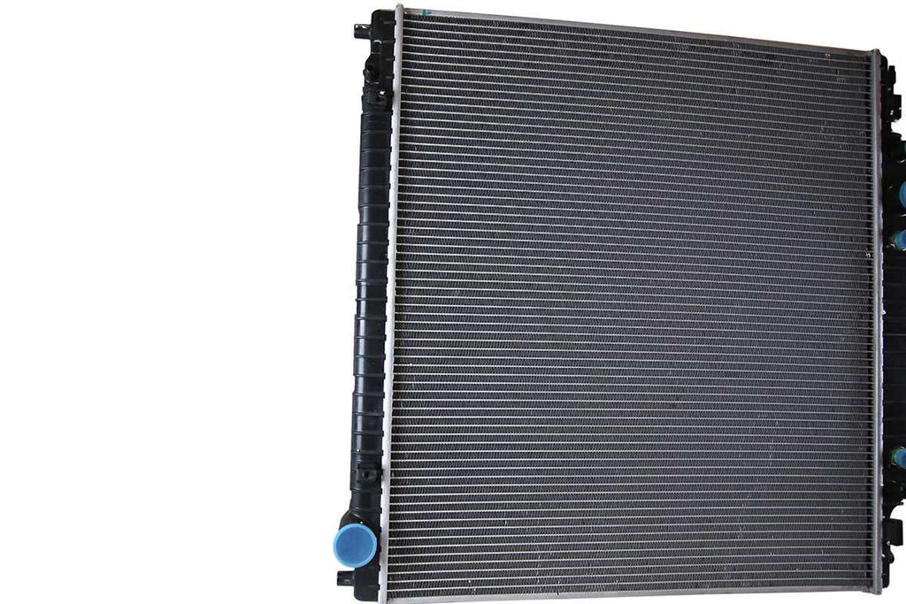 2004 2002 RK802 4WD 6.8L 2000 Radiator 1999 Super 2003 RWD AutoShack F-350 7.3L 2000-2005 for 2001 V8 Replacement Duty Super Duty Excursion F-250