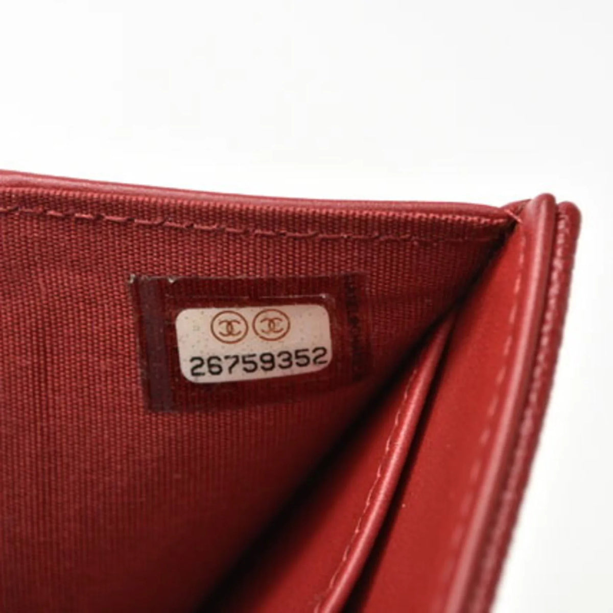 red skin Pre-Owned here (Like mark wallet caviar dark New)