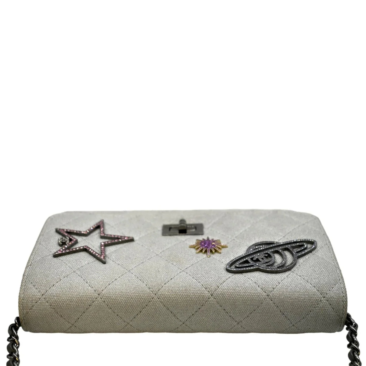 Pre-Owned Classic Quilted Light Space Canvas 2.55 Grey Reissue WOC Charm Crossbody Bag
